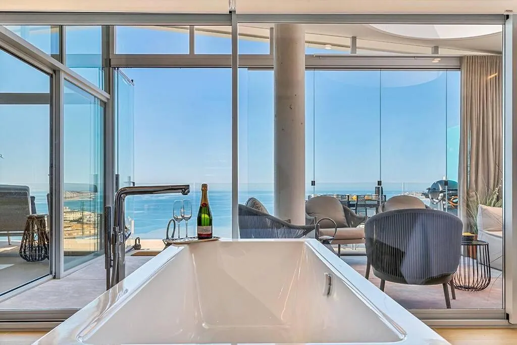 Stunning Luxurious Penthouse With Panoramic Views. Apartment Fuengirola